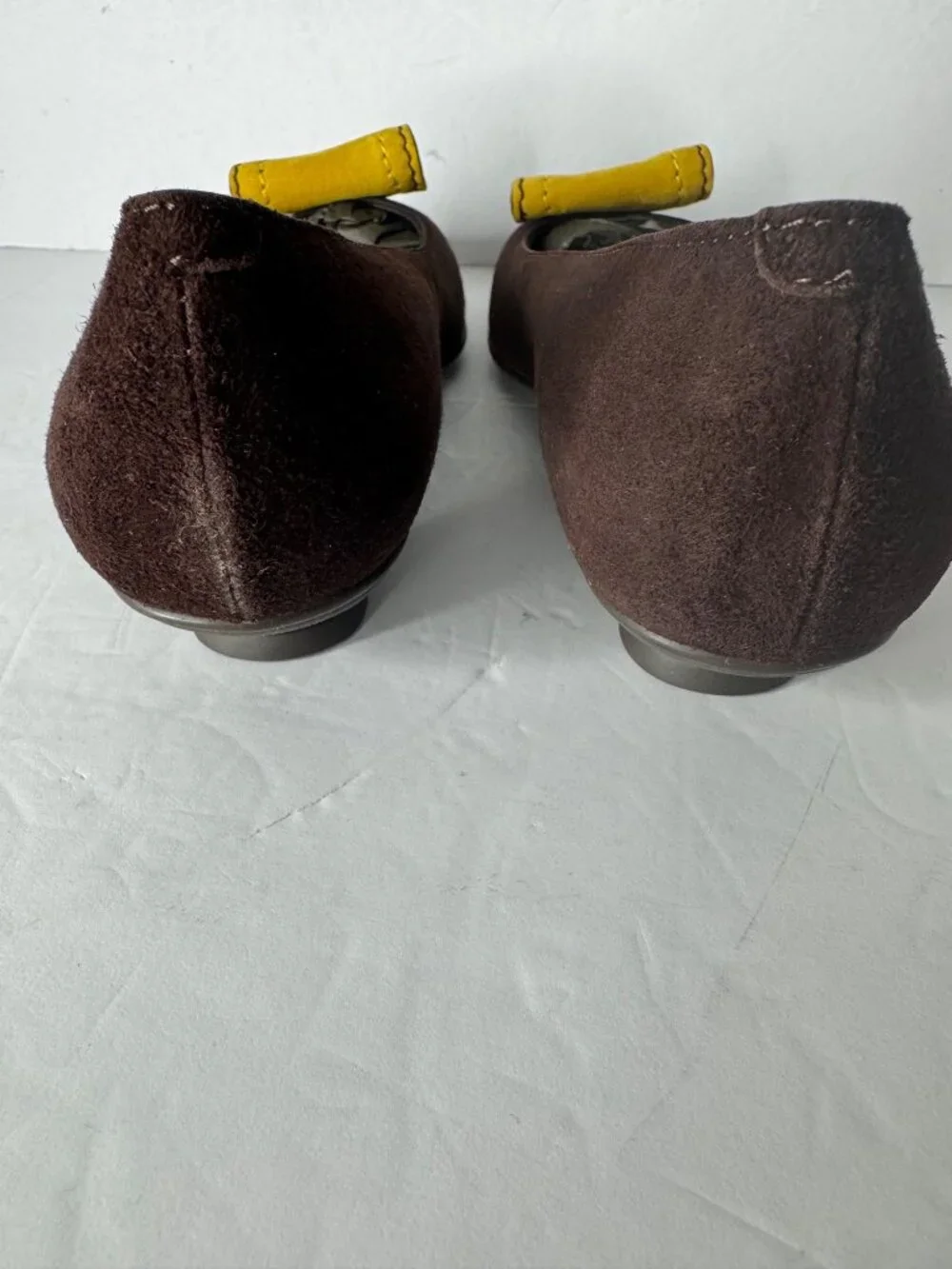 Hogan Tacco 20 Decollete Brown Suede Ballerina Pumps Yellow Accent EU 37 NIB